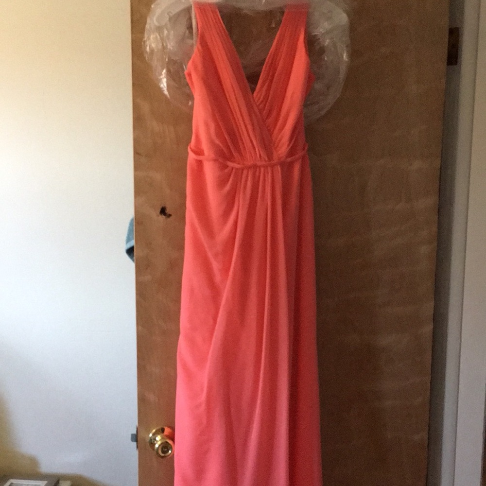 David’s bridal coral reef bridesmaid dress - Picture 1 of 3